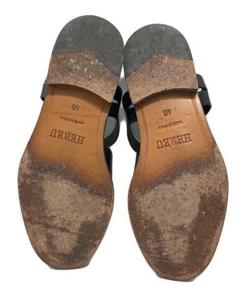 HEREU（ヘリュー）HEREU (ヘリュー) レザーサンダル ブラック サイズ:25の古着・服飾アイテム