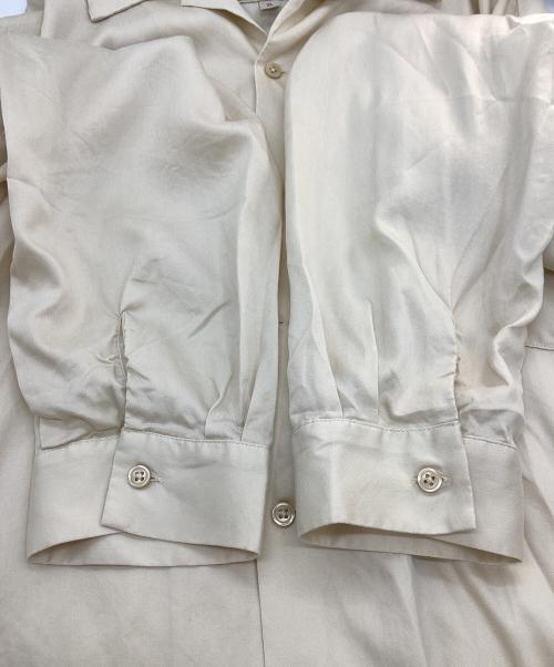 AVIREX（アヴィレックス）AVIREX (アヴィレックス) DOUBLE DRAGON SOUVENIR SHIRT(ダブルドラゴン スーベニア シャツ) ベージュ サイズ:XLの古着・服飾アイテム