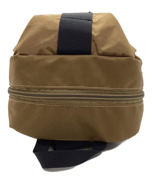 BRIEFING（ブリーフィング）BRIEFING (ブリーフィング) SLING WALKER(スリングウォーカー) ベージュ×ブラックの古着・服飾アイテム