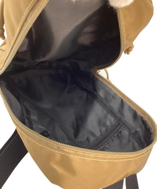 BRIEFING（ブリーフィング）BRIEFING (ブリーフィング) SLING WALKER(スリングウォーカー) ベージュ×ブラックの古着・服飾アイテム