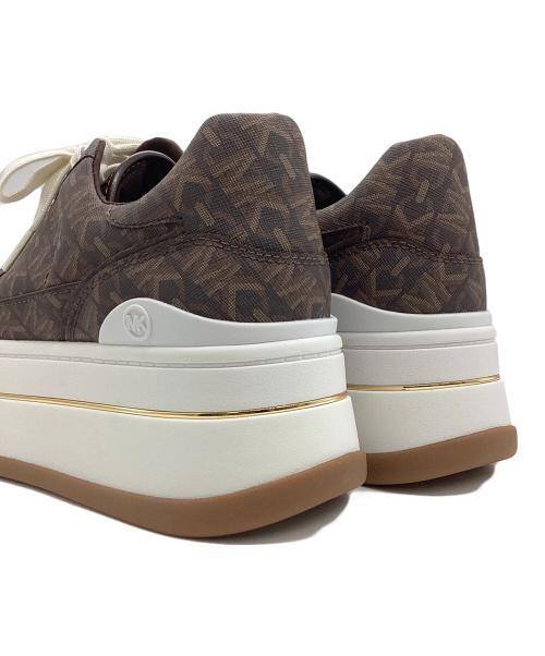 MICHAEL KORS（マイケル・コース）MICHAEL KORS (マイケルコース) HAYES エンパイア シグネチャーロゴ プラットフォーム スニーカー ブラウン サイズ:US8.5の古着・服飾アイテム