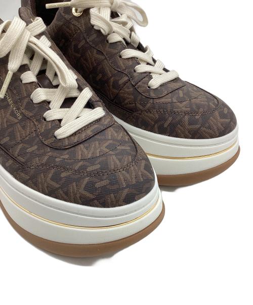 MICHAEL KORS（マイケル・コース）MICHAEL KORS (マイケルコース) HAYES エンパイア シグネチャーロゴ プラットフォーム スニーカー ブラウン サイズ:US8.5の古着・服飾アイテム