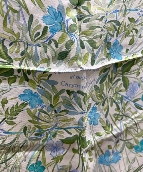 HERMES（エルメス）HERMES (エルメス) シルクスカーフ　カレ90 スカイブルーの古着・服飾アイテム