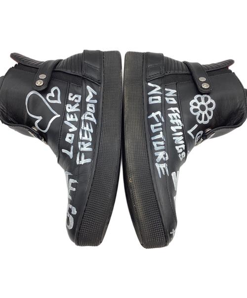 WHITE FLAG'S（ホワイトフラッグス）WHITE FLAG'S (ホワイトフラッグス) ペイントライダーススニーカー ブラック サイズ:26.5の古着・服飾アイテム