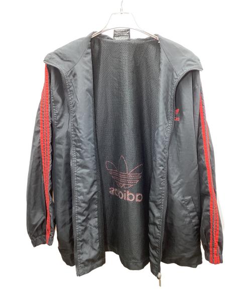 adidas（アディダス）adidas (アディダス) ナイロンジャケット レッド×ブラック サイズ:Lの古着・服飾アイテム