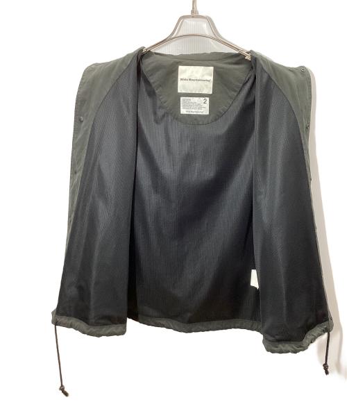 WHITE MOUNTAINEERING（ホワイトマウンテ二アニング）WHITE MOUNTAINEERING (ホワイトマウンテ二アニング) コーチジャケット ブラック サイズ:2の古着・服飾アイテム