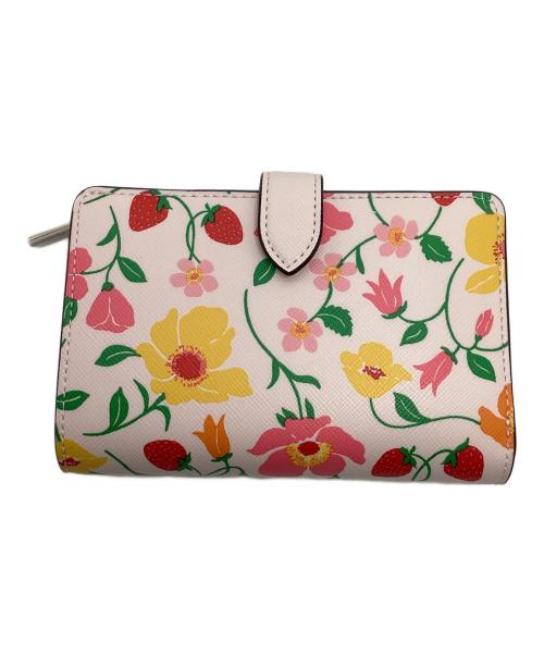 Kate Spade（ケイトスペード）Kate Spade (ケイトスペード) マディソン ストロベリー ガーデン プリント ミディアム コンパクト バイフォールド ウォレット ピンクの古着・服飾アイテム