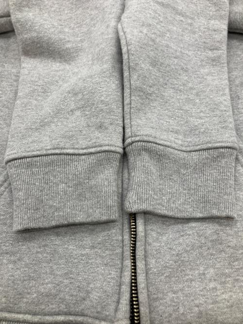 cheswick（チェスウィック）cheswick (チェスウィック) LOONEY TUNES (ルーニーチューンズ) ジップパーカー グレー サイズ:Lの古着・服飾アイテム