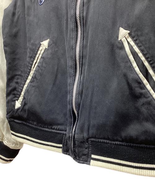 HG（エイチジー）HG (エイチジー) ヒスガール リバーシブルスカジャン ベージュ×ブラック サイズ:freeの古着・服飾アイテム