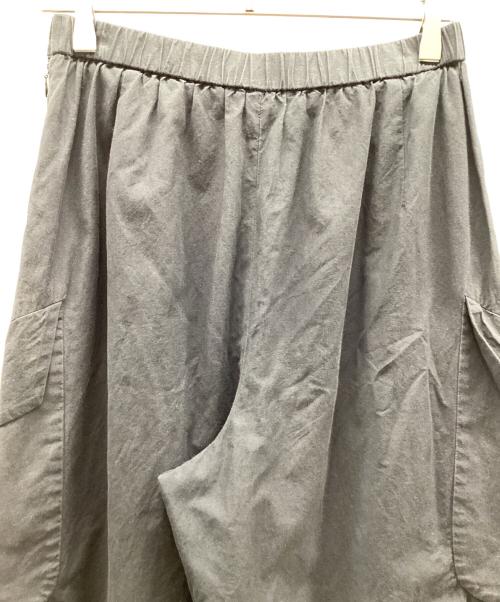 慈雨（ジウ）慈雨 (ジウ) ワイドパンツ グレー サイズ:101cm　W41の古着・服飾アイテム