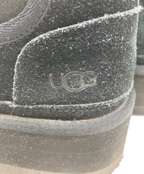 UGG（アグ）UGG (アグ) アグ ニューメル プラットフォーム チェルシー ブラック サイズ:25の古着・服飾アイテム