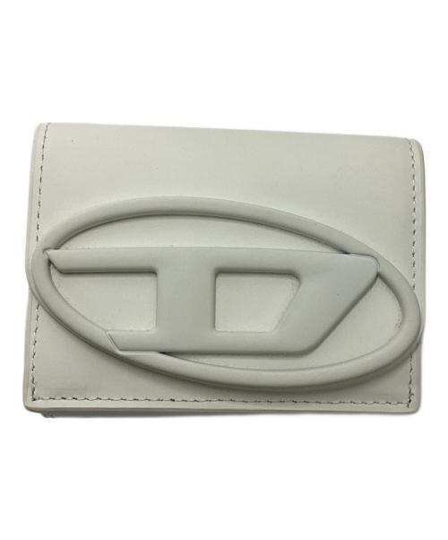 DIESEL（ディーゼル）DIESEL (ディーゼル) 1DR TRI FOLD COIN XS II 3つ折り財布 ホワイトの古着・服飾アイテム
