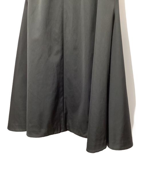 LANVIN en Bleu（ランバンオンブルー）LANVIN en Bleu (ランバンオンブルー) ストレッチサテンフレアスカート ブラック サイズ:36の古着・服飾アイテム