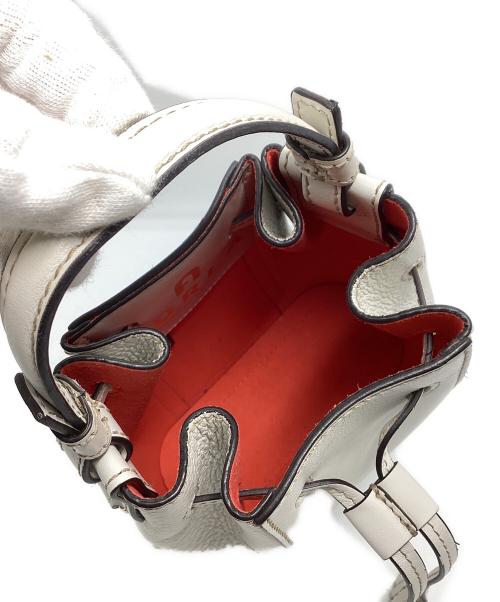 FURLA（フルラ）FURLA (フルラ) MIASTELLA(ミアステラ) バケットバッグ ホワイトの古着・服飾アイテム