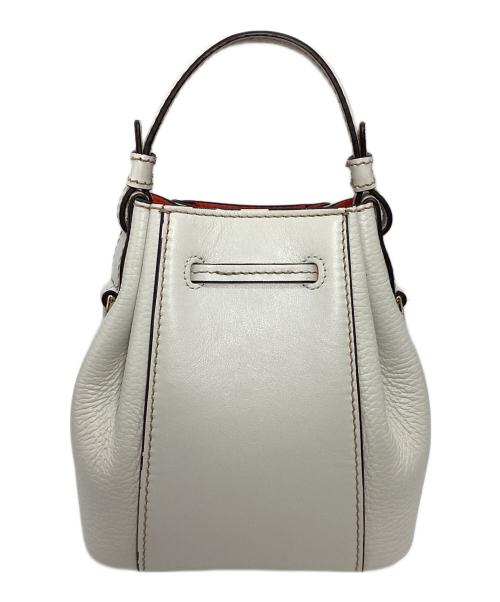 FURLA（フルラ）FURLA (フルラ) MIASTELLA(ミアステラ) バケットバッグ ホワイトの古着・服飾アイテム