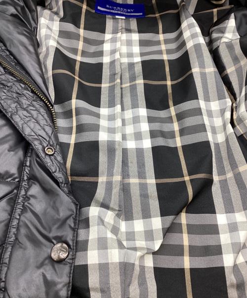 BURBERRY BLUE LABEL（バーバリーロンドンブルーレーベル）BURBERRY BLUE LABEL (バーバリーロンドンブルーレーベル) ダウンジャケット ブラック サイズ:38の古着・服飾アイテム