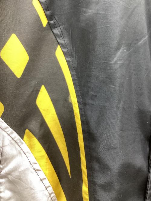 asics（アシックス）asics (アシックス) ナイロンジャケット イエロー×ブラック サイズ:Lの古着・服飾アイテム