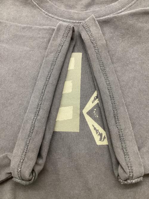 WIND AND SEA（ウィンダンシー）WIND AND SEA (ウィンダンシー) VOLCOM (ボルコム) 半袖カットソー グレー サイズ:不明の古着・服飾アイテム