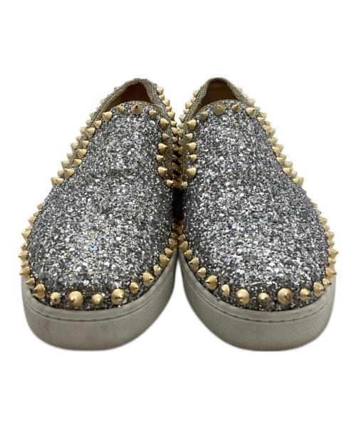 Christian Louboutin（クリスチャン・ルブタン）Christian Louboutin (クリスチャン・ルブタン) Christian Louboutin スタッズスリッポン グレー サイズ:37の古着・服飾アイテム