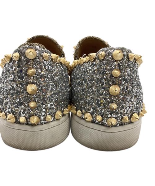 Christian Louboutin（クリスチャン・ルブタン）Christian Louboutin (クリスチャン・ルブタン) Christian Louboutin スタッズスリッポン グレー サイズ:37の古着・服飾アイテム