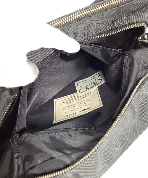 GEORGE GINA&LUCY（ジョージ ジーナアンドルーシー）GEORGE GINA&LUCY (ジョージ ジーナアンドルーシー) ブリーフケース グレー 未使用品の古着・服飾アイテム