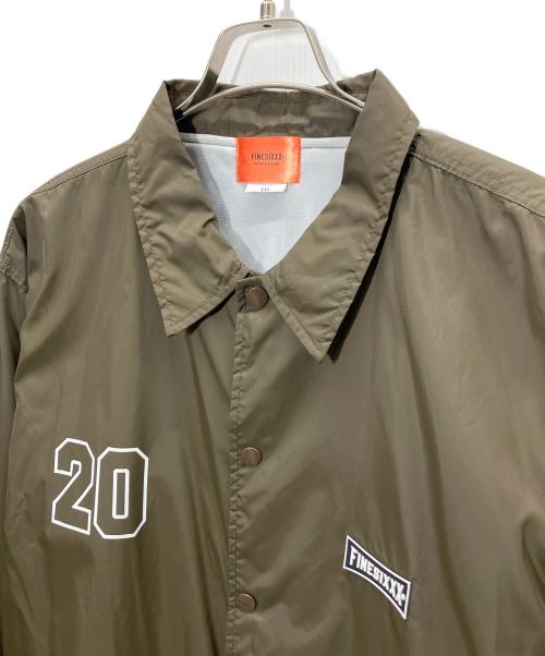 FINESIXXX（ファインシックス）FINESIXXX (ファインシックス) コーチジャケット カーキ サイズ:XXLの古着・服飾アイテム