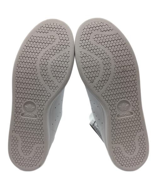 adidas（アディダス）adidas (アディダス) ローカットスニーカー ホワイト サイズ:28の古着・服飾アイテム