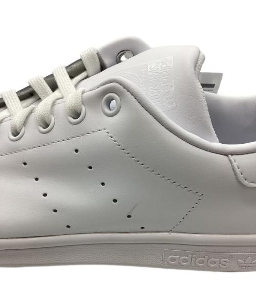 adidas（アディダス）adidas (アディダス) ローカットスニーカー ホワイト サイズ:28の古着・服飾アイテム