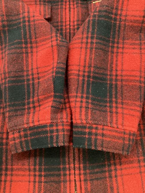 CarHartt（カーハート）CarHartt (カーハート) ウールジャケット ブラック×レッド サイズ:Lの古着・服飾アイテム