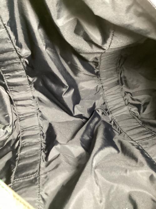 A BATHING APE（アベイシングエイプ）A BATHING APE (アベイシングエイプ) サルカモプリントナイロンボストンバッグ グリーンの古着・服飾アイテム