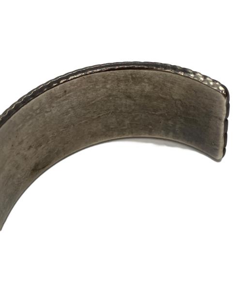 Navajo（ナバホ）Navajo (ナバホ) インディアンジュエリー　ダリルビセンティ製　　バングル シルバーの古着・服飾アイテム