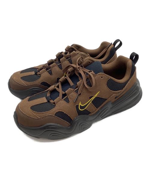 NIKE（ナイキ）NIKE (ナイキ) スニーカー ブラウン×ブラック サイズ:28.5の古着・服飾アイテム
