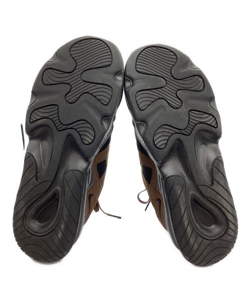 NIKE（ナイキ）NIKE (ナイキ) スニーカー ブラウン×ブラック サイズ:28.5の古着・服飾アイテム