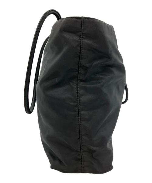 PRADA（プラダ）PRADA (プラダ) ナイロントートバッグ ブラックの古着・服飾アイテム