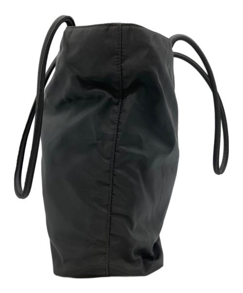 PRADA（プラダ）PRADA (プラダ) ナイロントートバッグ ブラックの古着・服飾アイテム