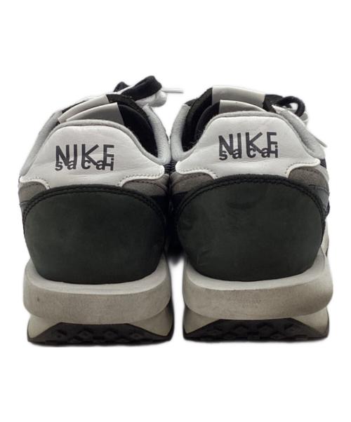 NIKE（ナイキ）NIKE (ナイキ) sacai (サカイ) スニーカー ブラック×ホワイト サイズ:27.5の古着・服飾アイテム