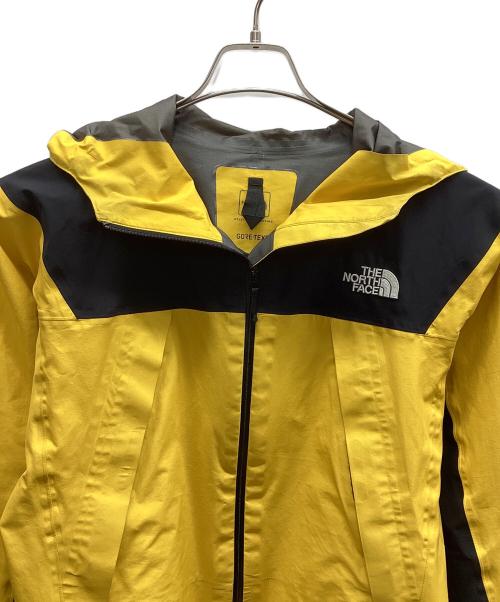 THE NORTH FACE（ザ ノース フェイス）THE NORTH FACE (ザ ノース フェイス) ナイロンジャケット ブラック×イエロー サイズ:Mの古着・服飾アイテム