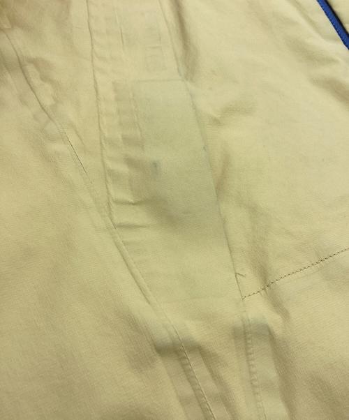 THE NORTH FACE（ザ ノース フェイス）THE NORTH FACE (ザ ノース フェイス) ナイロンジャケット ブラック×イエロー サイズ:Mの古着・服飾アイテム