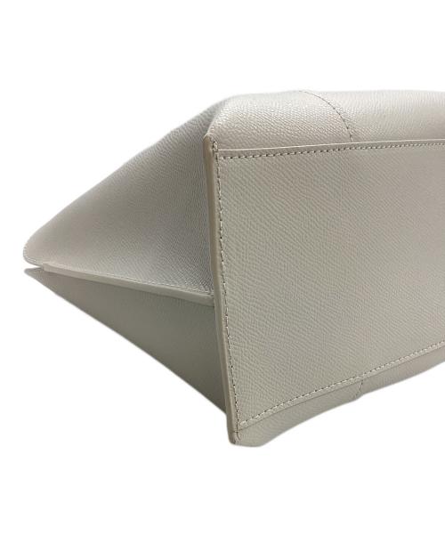 FURLA（フルラ）FURLA (フルラ) FURLA Vittoria ホワイト サイズ:Mの古着・服飾アイテム