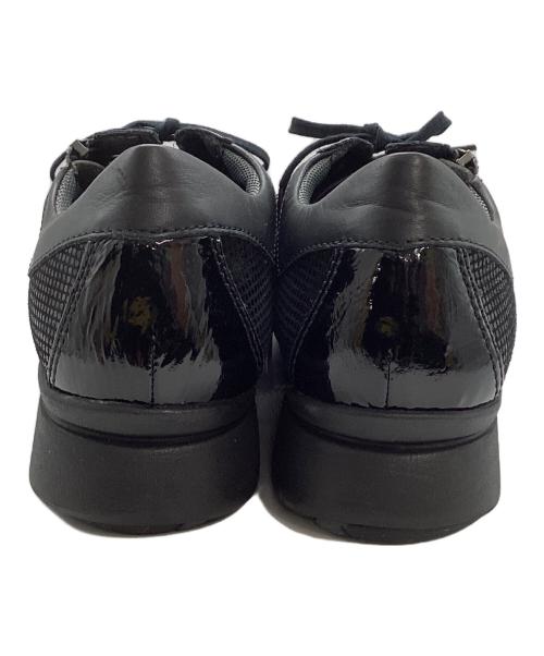 pedala（ペダラ）pedala (ペダラ) pedala ウォーキングシューズ ブラック サイズ:23cmの古着・服飾アイテム