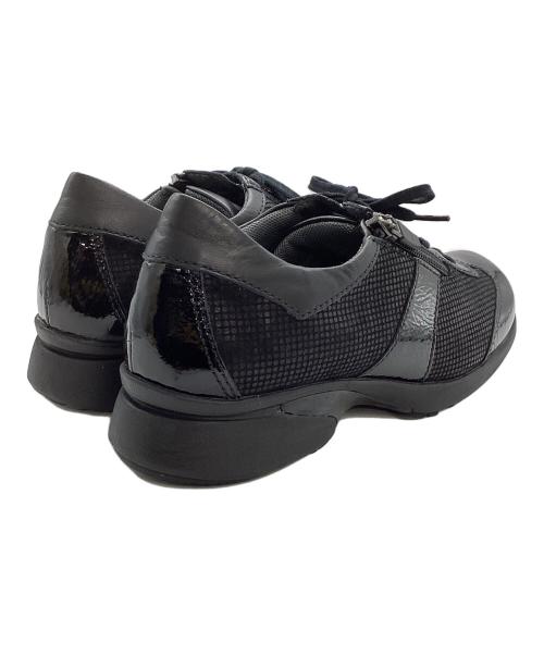 pedala（ペダラ）pedala (ペダラ) pedala ウォーキングシューズ ブラック サイズ:23cmの古着・服飾アイテム