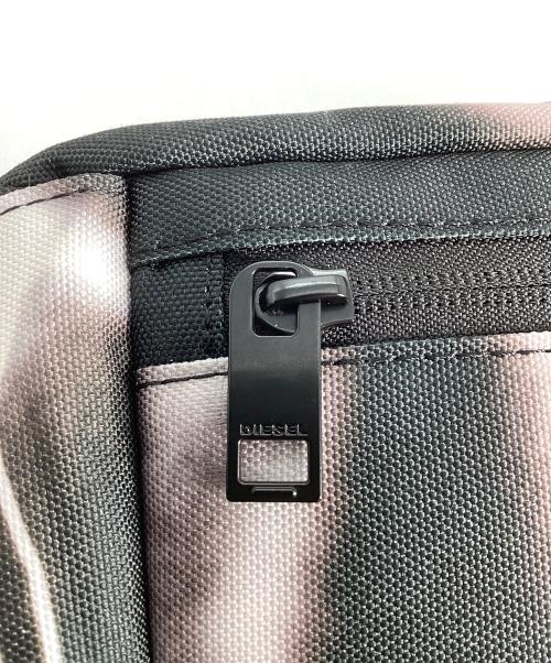 DIESEL（ディーゼル）DIESEL (ディーゼル) DIESEL　ボディーバッグ ブラックの古着・服飾アイテム