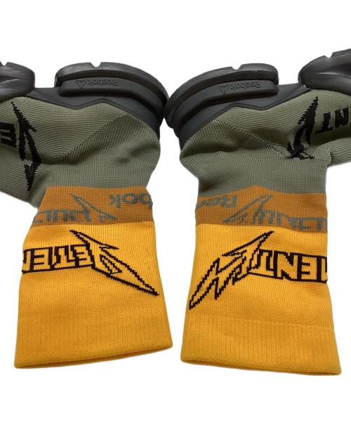 VETEMENTS（ヴェトモン）VETEMENTS (ヴェトモン) REEBOK (リーボック) SOCK RUNNER イエロー×カーキ サイズ:28の古着・服飾アイテム