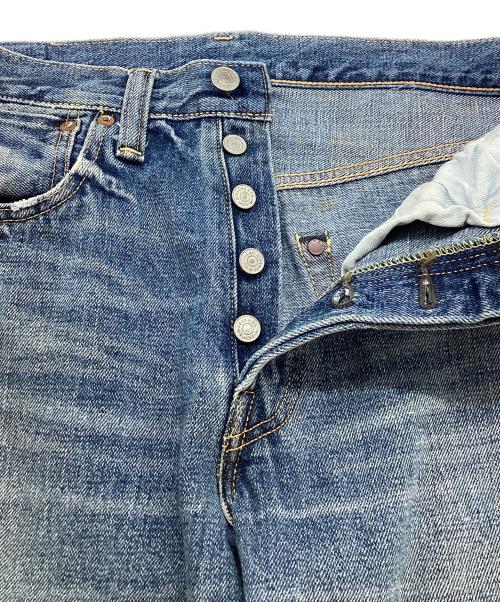 LEVI'S（リーバイス）LEVI'S (リーバイス) ダメージ加工デニムパンツ ブルー サイズ:32の古着・服飾アイテム