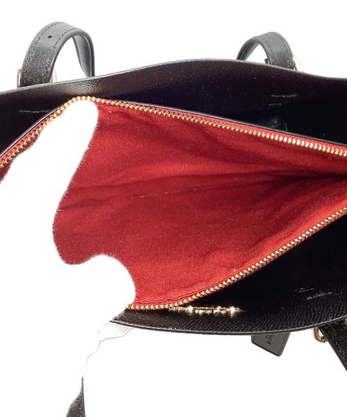 COACH（コーチ）COACH (コーチ) モリー トート 25 シグネチャー キャンバスの古着・服飾アイテム