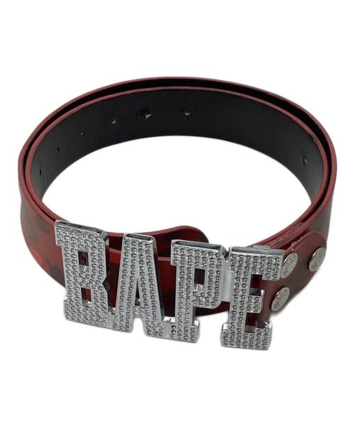 A BATHING APE（ア ベイシング エイプ）A BATHING APE (ア ベイシング エイプ) ロゴバックルレザーベルト レッド サイズ:Mの古着・服飾アイテム