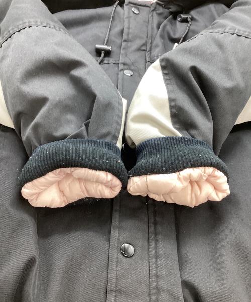 NFL RAIDERS（レイダース）NFL RAIDERS (レイダース) 刺繍中綿ジャケット ブラック×グレー サイズ:Mの古着・服飾アイテム