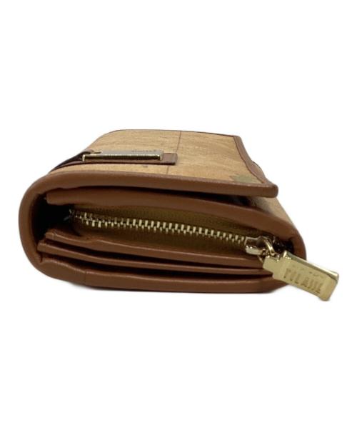 PRIMA CLASSE（プリマクラッセ）PRIMA CLASSE (プリマクラッセ) PRIMA CLASSE　W026 6000　長財布　ブラウン系　世界地図柄の古着・服飾アイテム