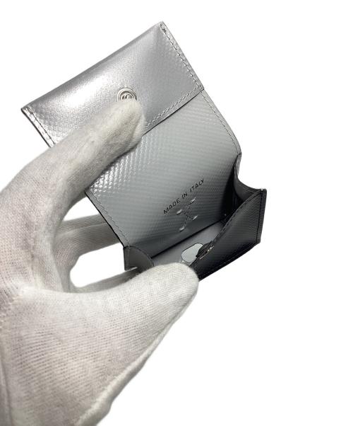 MARNI（マルニ）MARNI (マルニ) イヤホンケース シルバーの古着・服飾アイテム