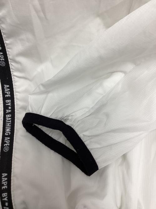 Aape BY A BATHING APE（エーエイプ バイ アベイシングエイプ）Aape BY A BATHING APE (エーエイプ バイ アベイシングエイプ) ナイロンジャケット ホワイト サイズ:XXLの古着・服飾アイテム